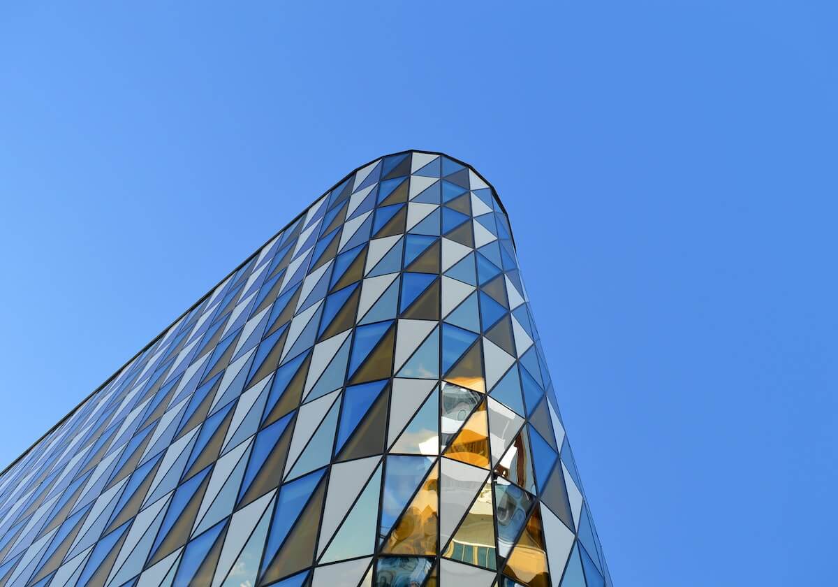 中超第22轮综述：上海申花重返榜首 长春亚泰抢下关键三分